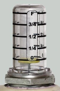 Close-up of the same gauge with F, 3/4, 1/2, 1/4 and 0 markings